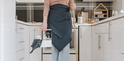 tradwife 400x200
